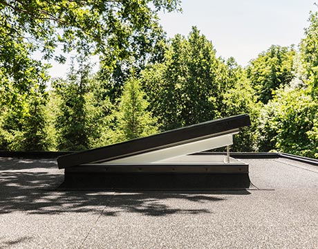 VELUX electrical vented base